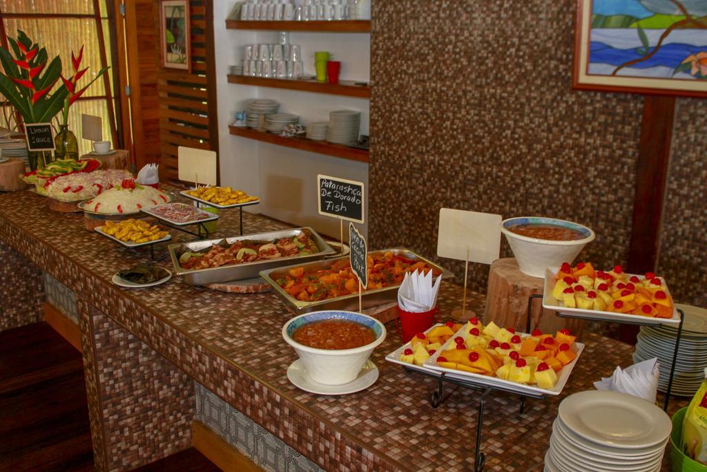 Francisco de Orellana Heliconia Amazon River Lodge מראה חיצוני תמונה