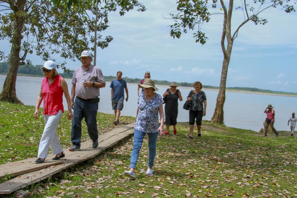 Francisco de Orellana Heliconia Amazon River Lodge מראה חיצוני תמונה