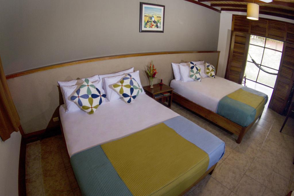 Francisco de Orellana Heliconia Amazon River Lodge מראה חיצוני תמונה