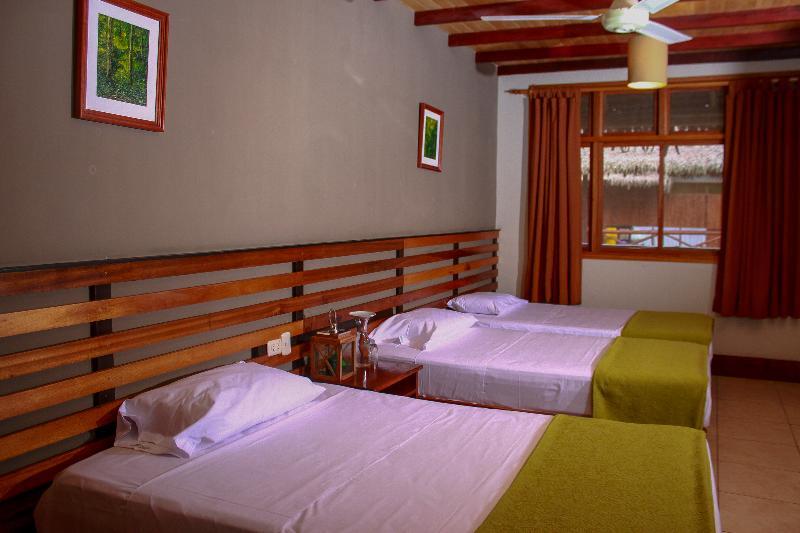 Francisco de Orellana Heliconia Amazon River Lodge מראה חיצוני תמונה